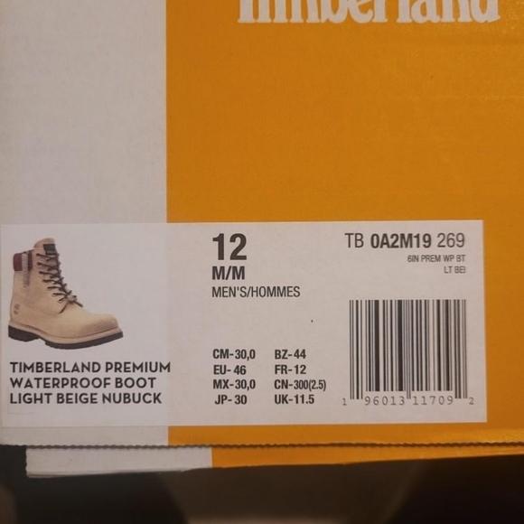 New Timberland boots - Picture 4 of 4